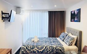 Merivale Court Studio
